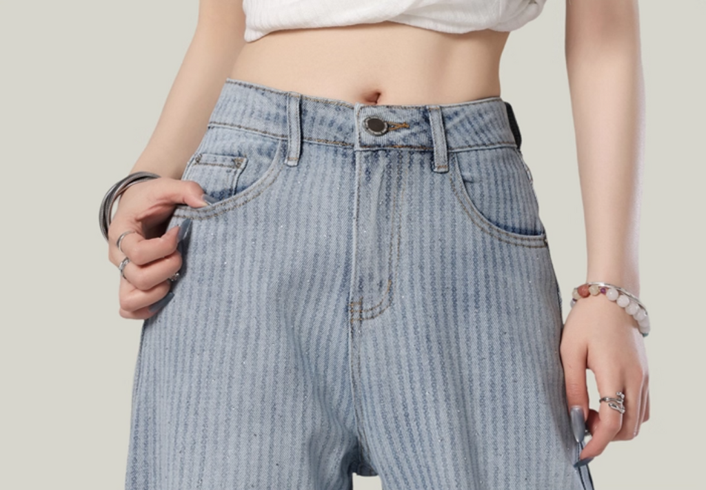 Embroidered Faded Wide-Leg Jeans