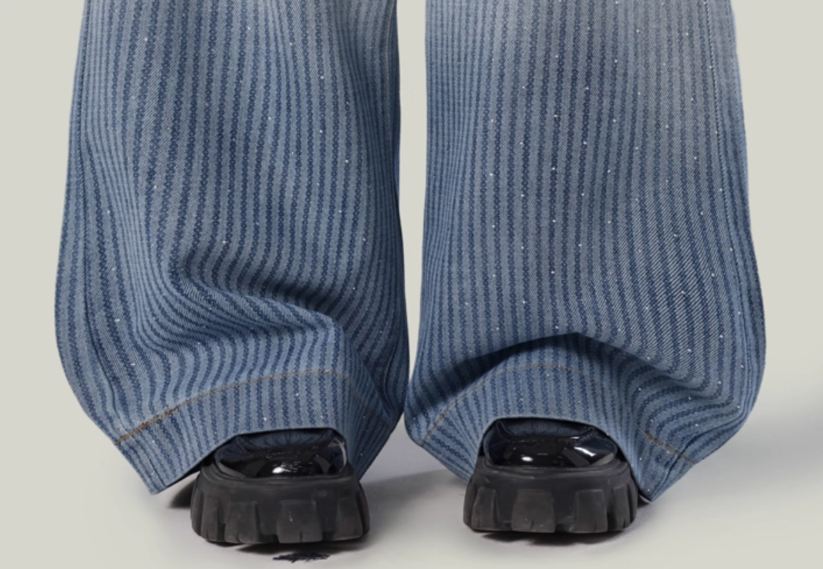 Embroidered Faded Wide-Leg Jeans